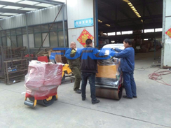 福瑞得機(jī)械座駕壓路機(jī)，手扶壓路機(jī)包裝發(fā)貨