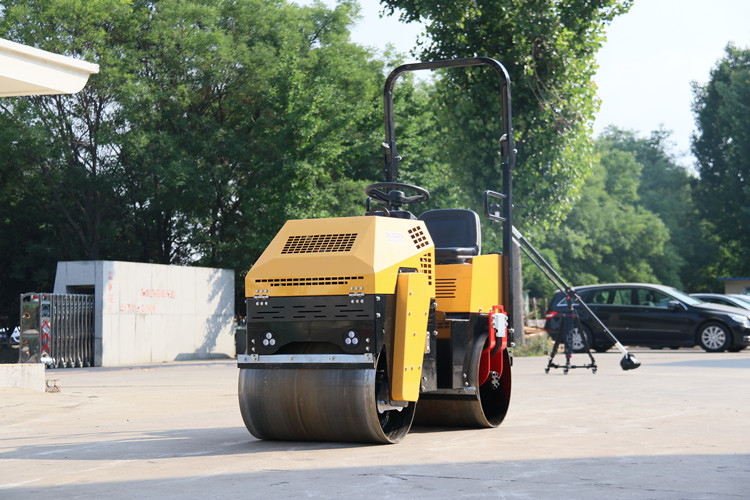 “明星款”小型壓路機(jī)，讓大家的選擇不再“迷路”！